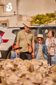 Trashumancia en familia: educar en naturaleza, historia y sostenibilidad… caminando juntos